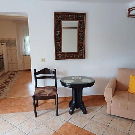 Apartman Dijana บันยาลูกา ภายนอก รูปภาพ